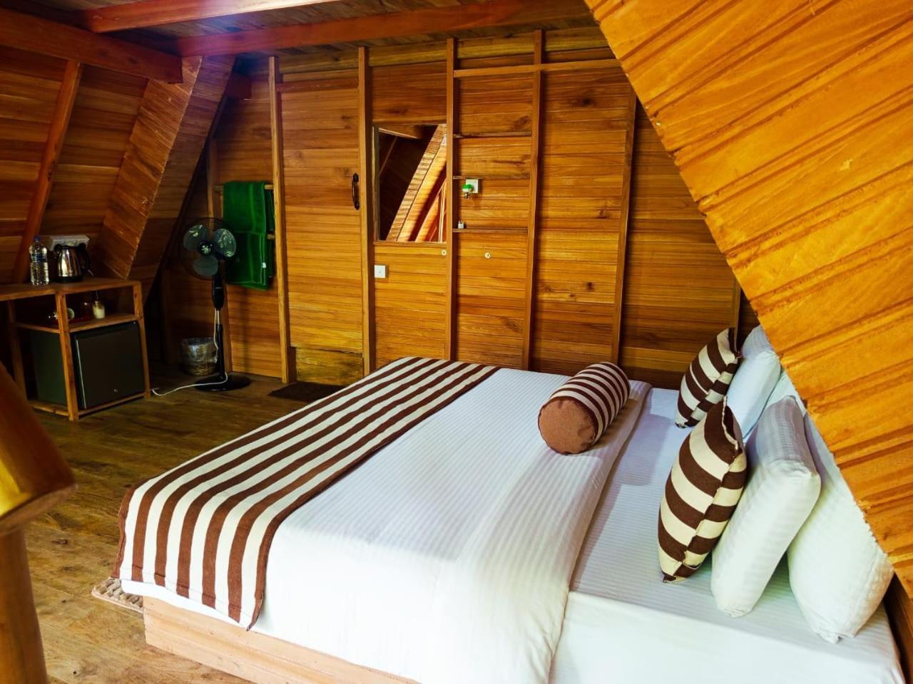 Eco Village Ella Zewnętrze zdjęcie