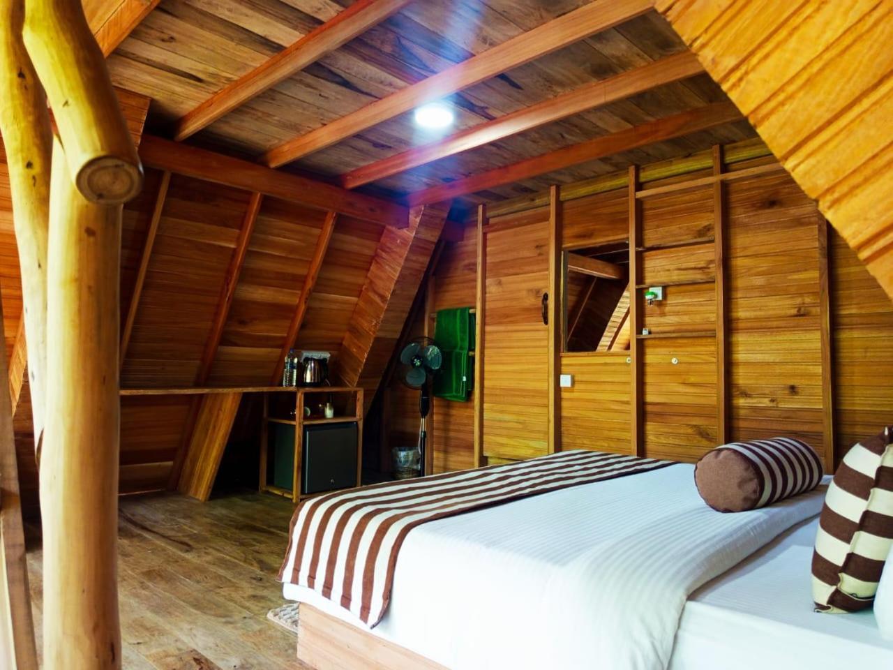 Eco Village Ella Zewnętrze zdjęcie
